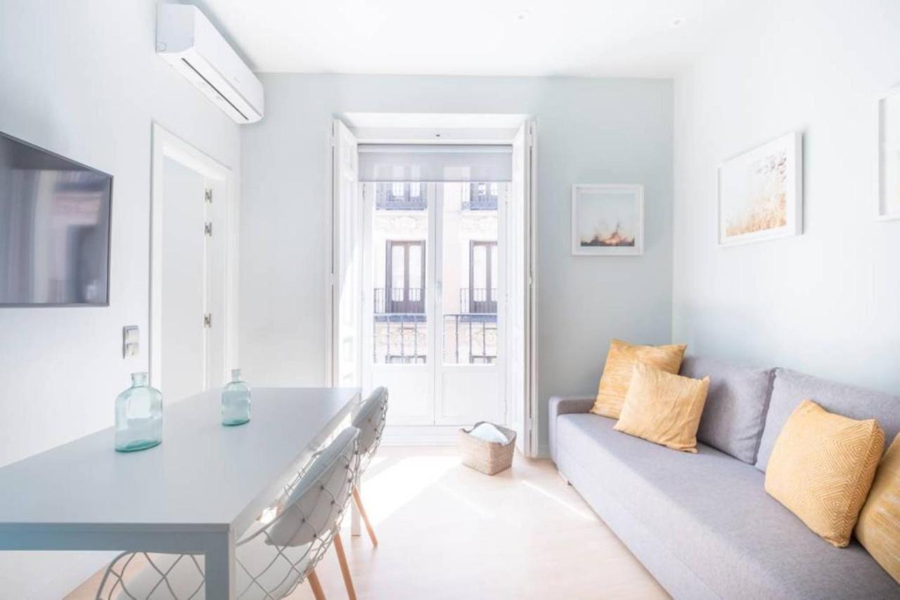 Apartamento Callao Apartment มาดริด ภายนอก รูปภาพ