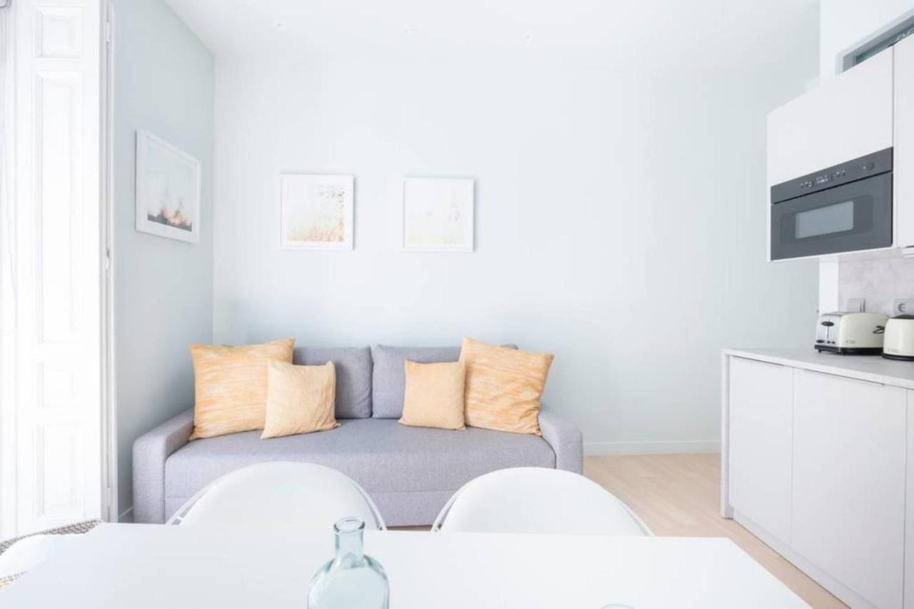Apartamento Callao Apartment มาดริด ภายนอก รูปภาพ