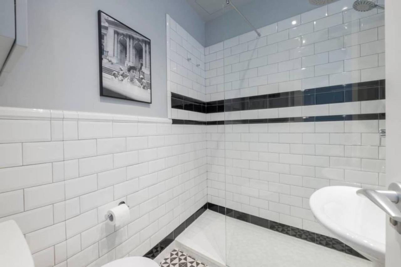 Apartamento Callao Apartment มาดริด ภายนอก รูปภาพ
