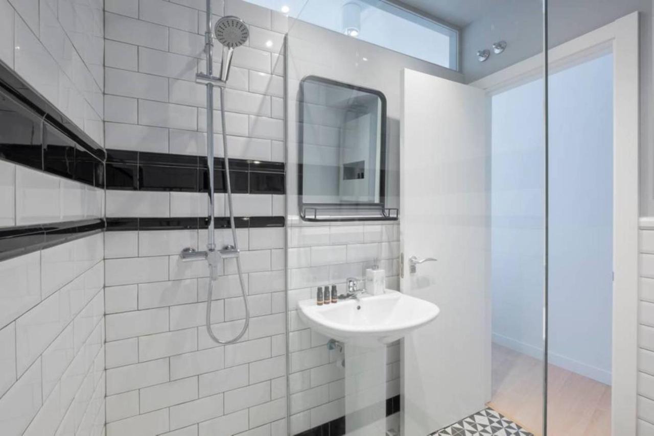 Apartamento Callao Apartment มาดริด ภายนอก รูปภาพ